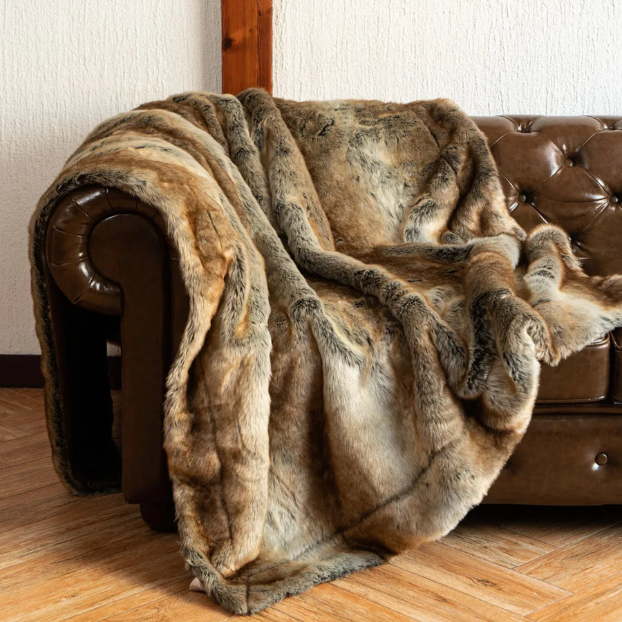Plaid en fausse fourrure de renard