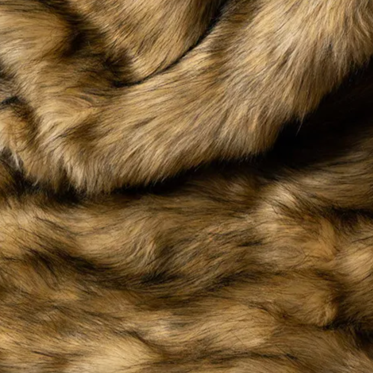 Plaid en fausse fourrure de renard